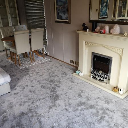 Cosy Rural Retreat Llandrindod Wells Exterior photo